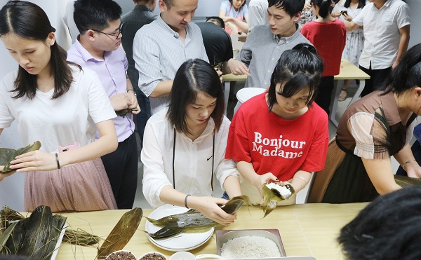 熨烫设备厂家 熨烫设备厂家