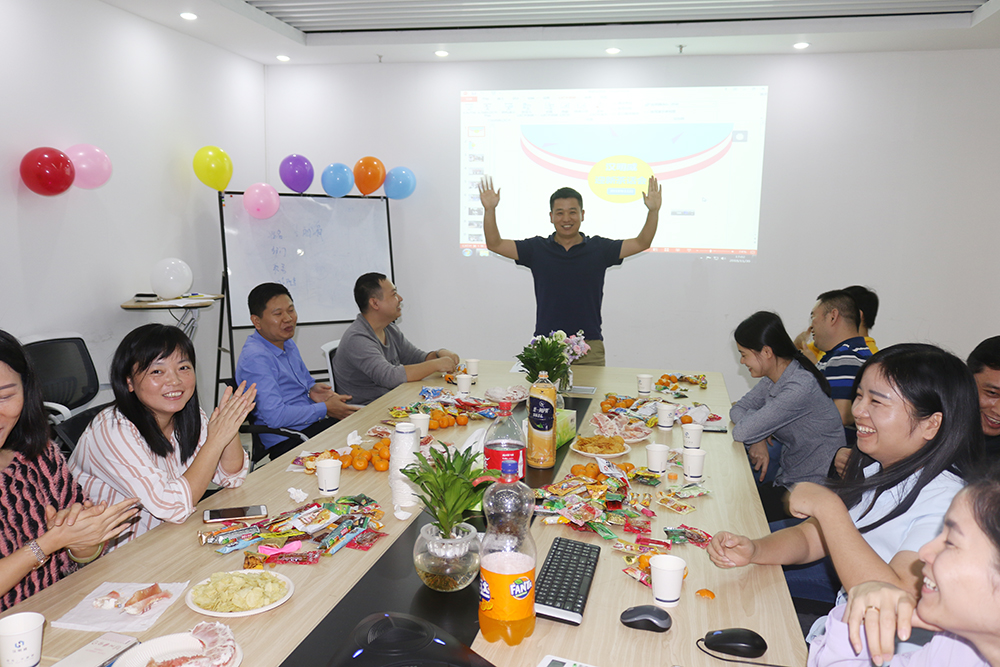 汉明威迎新茶话会.jpg